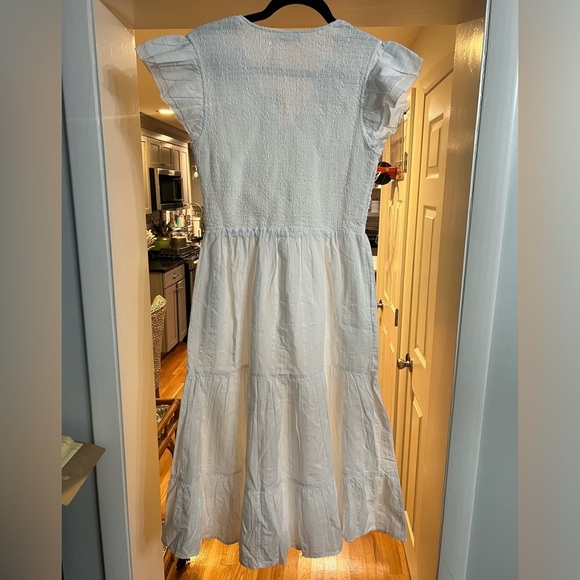 White vineyard vines dress! *great for summer bridal shower or country concert - Picture 6 of 10